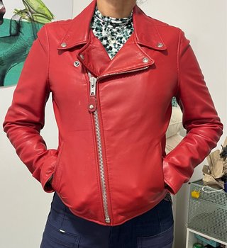 Cazadora de Piel Roja Scott