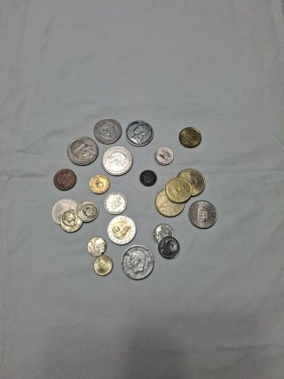 Lote de monedas variadas