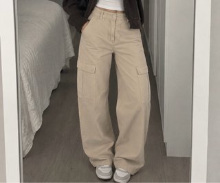 Pantalón Cargo Beige