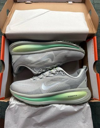 Zapatillas Nike Vomero 18