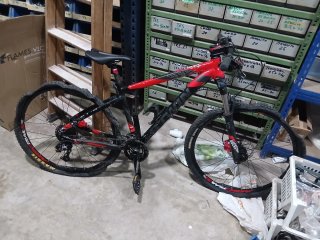 Bicicleta de Montaña rokrider con varios extras