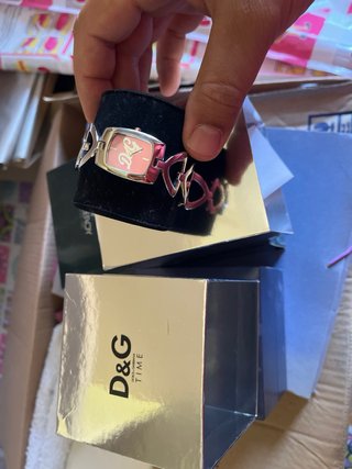 NUEVO. Reloj D&G (Dolce & Gabbana) para mujer