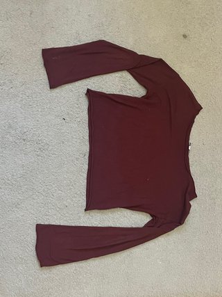 Jersey fino color burdeos