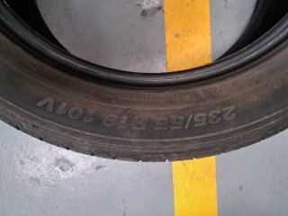 Neumático Kumho 235/55 R19 101V