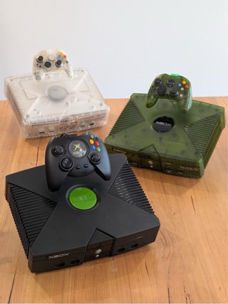 Soportes Exhibición Xbox Original y Mandos
