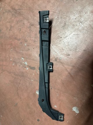 Soporte Paragolpes Delantero Izquierdo