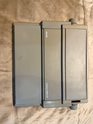 Máquina de escribir Olivetti Lettera E501-II