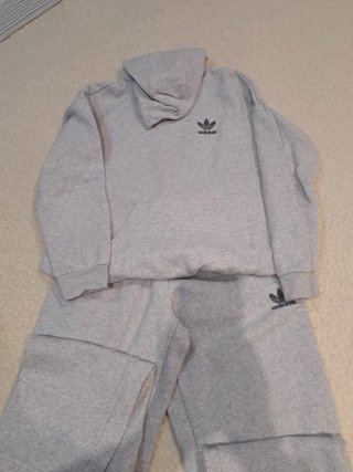 Chándal Adidas Gris