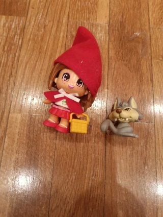 Pin y Pon Caperucita y el Lobo