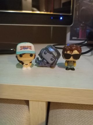3 Figuras Funko Pop Stranger Things Kinder