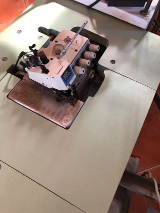 Remalladora Industrial Juki MOR-2516 (5 Hilos)