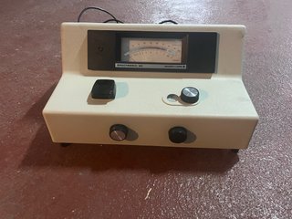 Espectrofotómetro Bausch & Lomb Spectronic 20