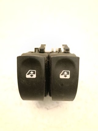 Mando elevalunas delantero izquierdo Renault Clio