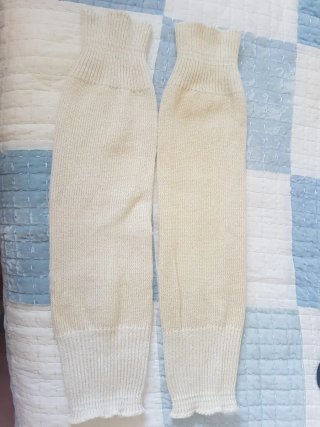 Par de Calentadores de Punto Beige