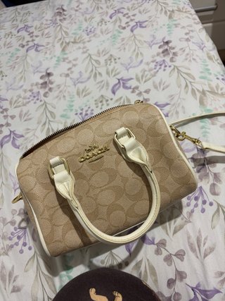 Bolso Coach Beige PRECIO NEGOCIABLE