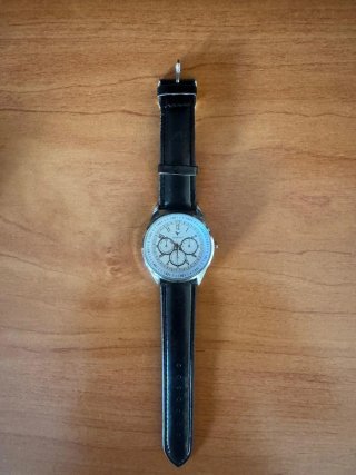 Reloj Romtimes con Correa Negra
