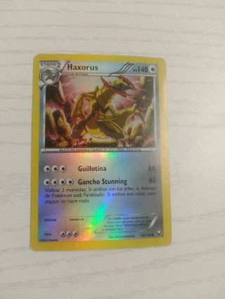 Carta Pokémon Haxorus