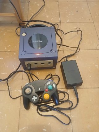 Nintendo GameCube Violeta con Accesorios