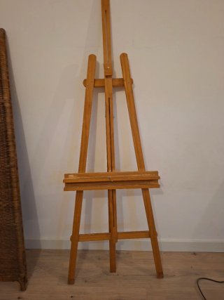 Caballete de Pintura de Madera