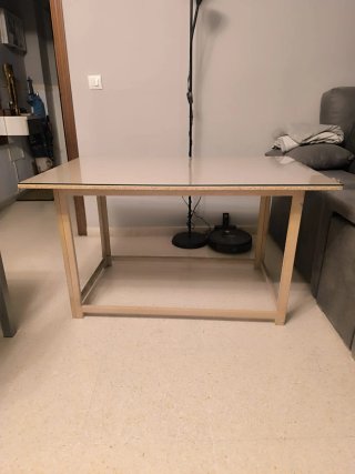 Mesa camilla de madera con cristal