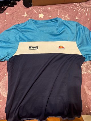 Camiseta técnica Ellesse azul y marino talla M