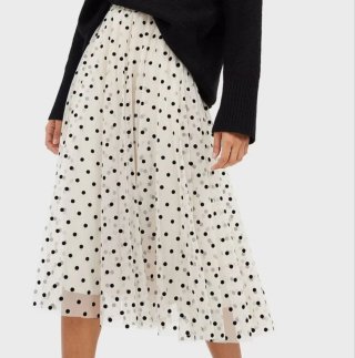 Falda midi de tul con lunares