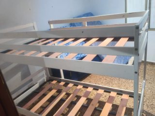 Litera de Madera Blanca. Somieres incluidos