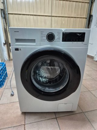 Lavadora Samsung 9kg EcoBubble WiFi. COMO NUEVA.