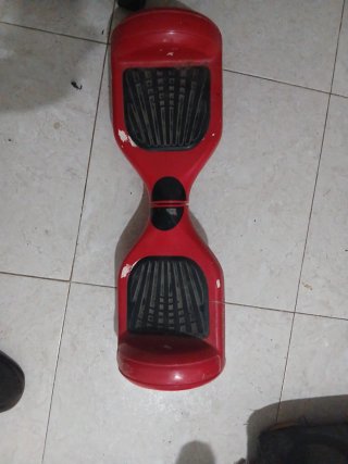Hoverboard Emotion Rojo.Para piezas o repuestos .