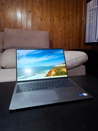 Dell Vostro 5620 | Intel i7-1260P | 32 RAM| 512ssd