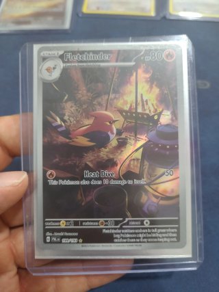 Carta Pokémon Fletchinder 199/193