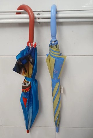 2 Paraguas Infantiles