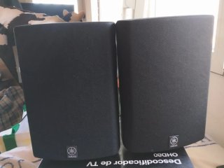 Altavoces Yamaha NS M-103