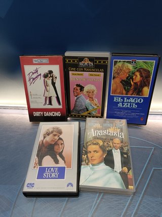 5 cintas, VHS, películas románticas