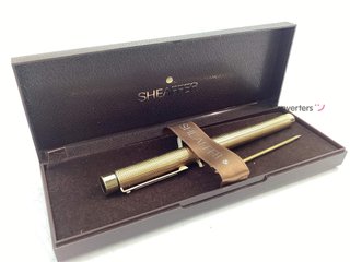 pluma estilografica sheefer dorada