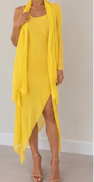 Vestido Zara Amarillo con Fular