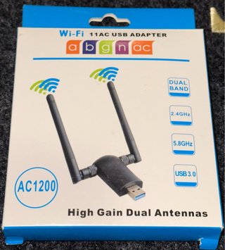 Adaptador Wi-Fi USB AC1200 Doble Banda