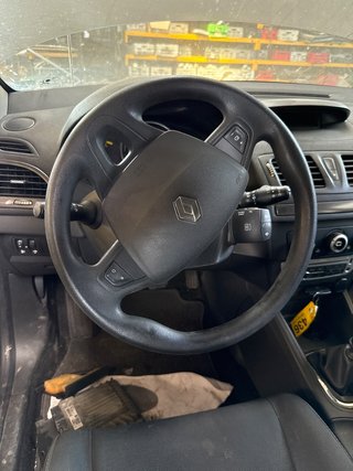 VOLANTE Renault Megane III Berlina 5P (2008->)