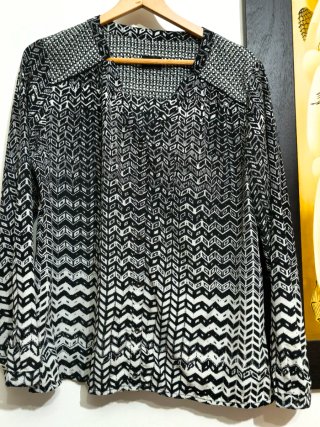 Blusa Manga Larga Estampada Talla 46