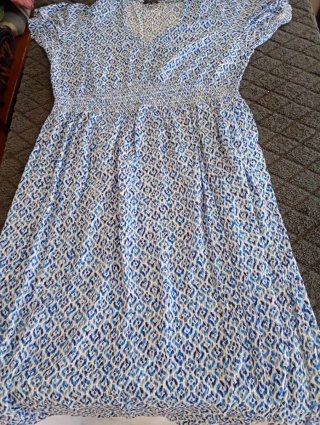 Vestido Largo Estampado Azul y Blanco