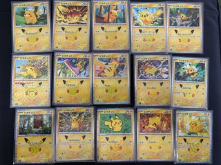 set completo de  30 pikachus pokemon 30th