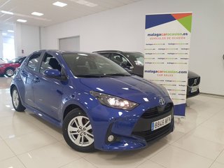 Toyota Yaris 1.5 120H Business Plus