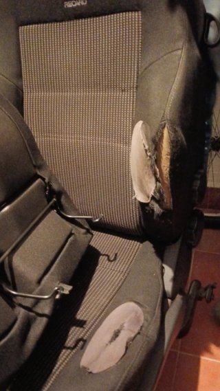 Asiento Recaro con desgaste