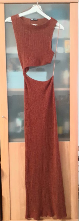 Vestido largo Zara Burdeos