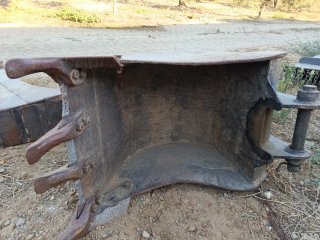 Cazo de 60 cm para JCB 3CX