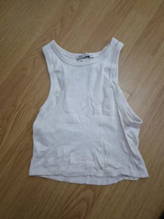 Camiseta de tirantes blanca Zara