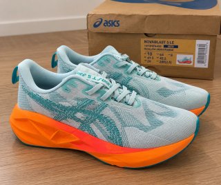 Zapatillas ASICS Novablast 5 LE