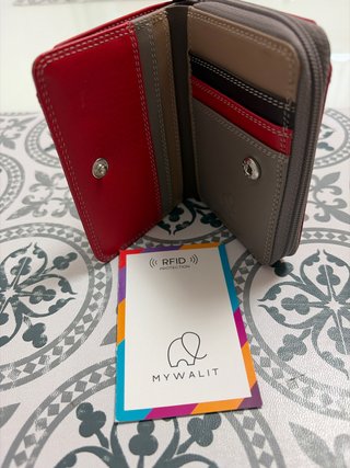Cartera de Piel Mywalit Roja y Gris
