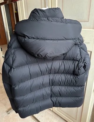 Abrigo Moncler Negro