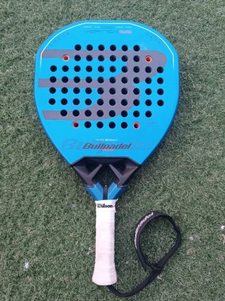 Pala de Pádel Bullpadel Vertex 05 Geo 2026